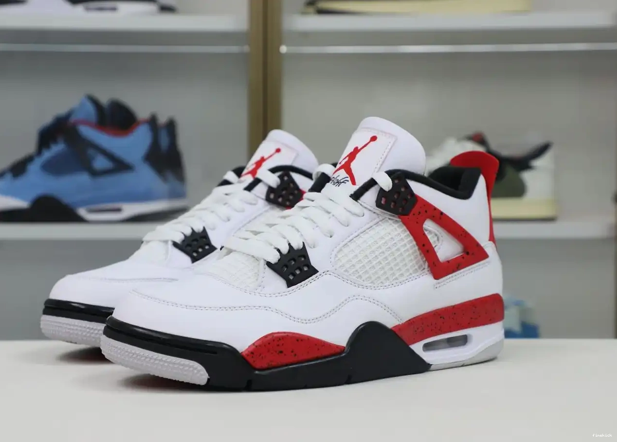 Jordan 4